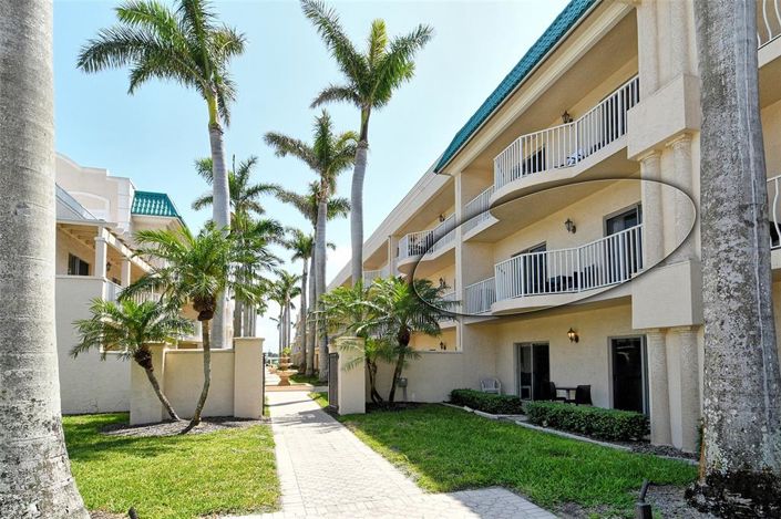 Image No.1-2 Bed Property for sale