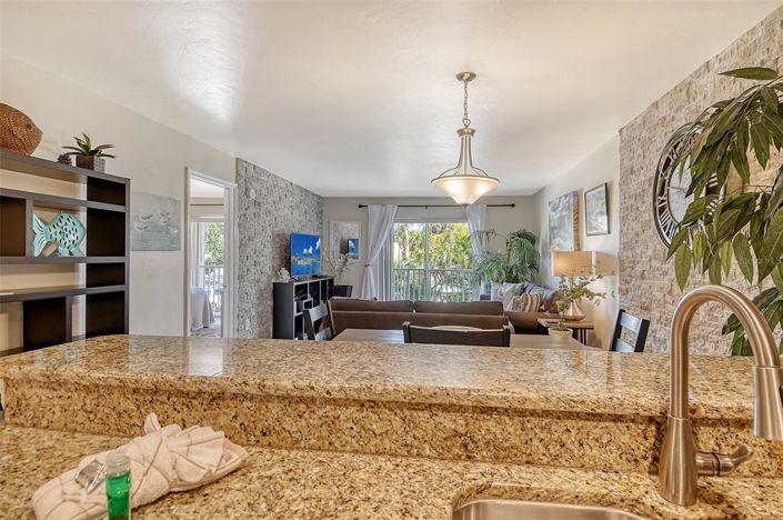 Image No.13-2 Bed Property for sale