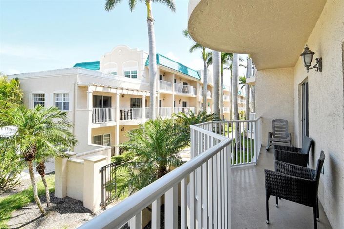 Image No.31-2 Bed Property for sale