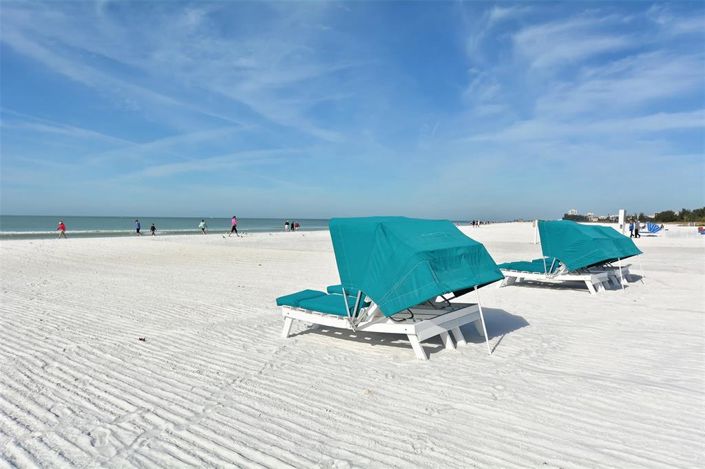 Image No.41-2 Bed Property for sale