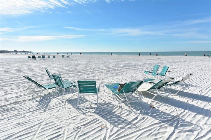 Image No.42-2 Bed Property for sale