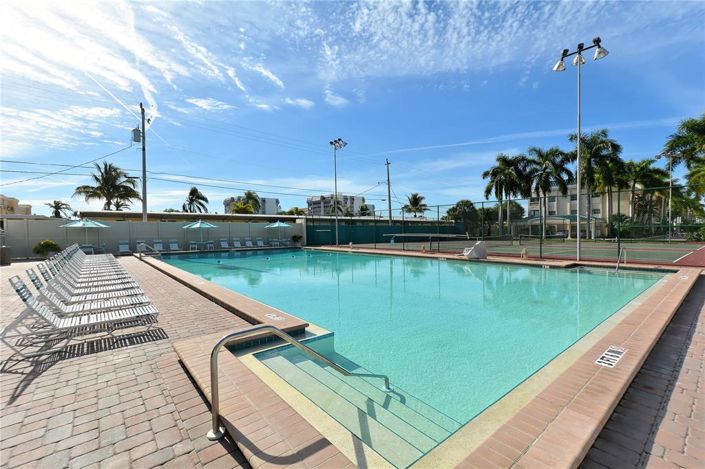 Image No.48-2 Bed Property for sale