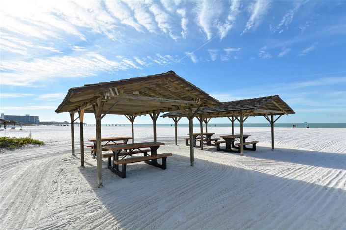 Image No.6-2 Bed Property for sale