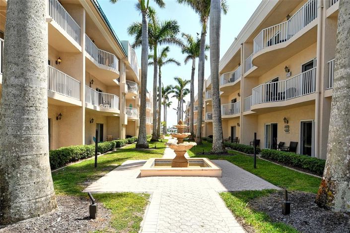 Image No.8-2 Bed Property for sale