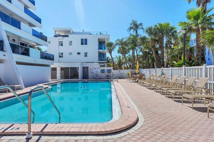 Image No.48-Propriété de 2 chambres à vendre à Sarasota