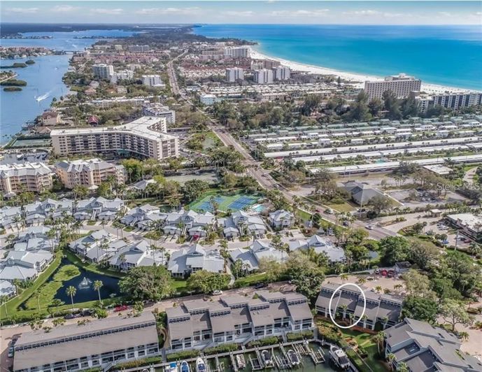 Image No.1-Propriété de 2 chambres à vendre à Sarasota