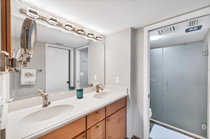 Image No.12-Propriété de 2 chambres à vendre à Sarasota