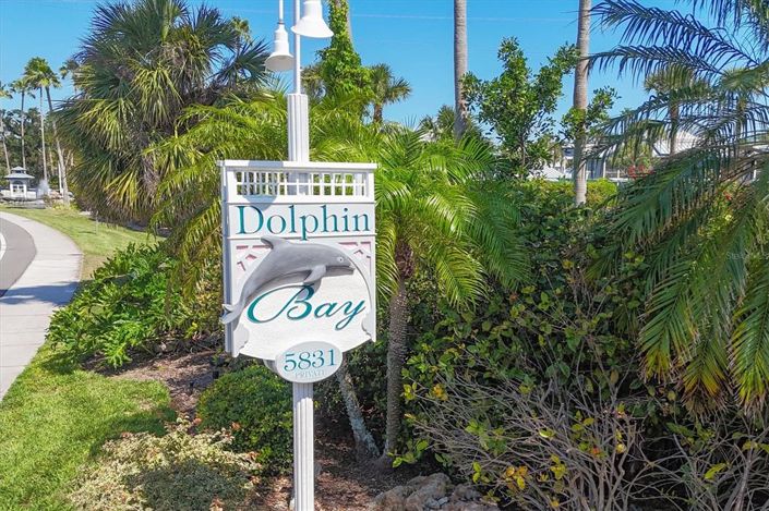 Image No.41-2 Bed Property for sale