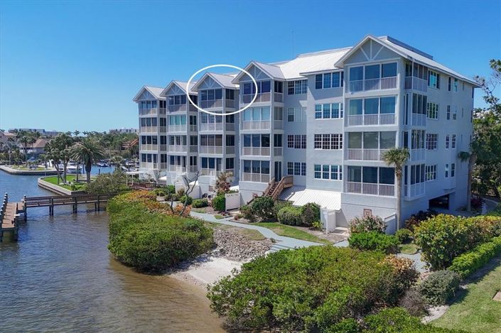 Image No.7-2 Bed Property for sale