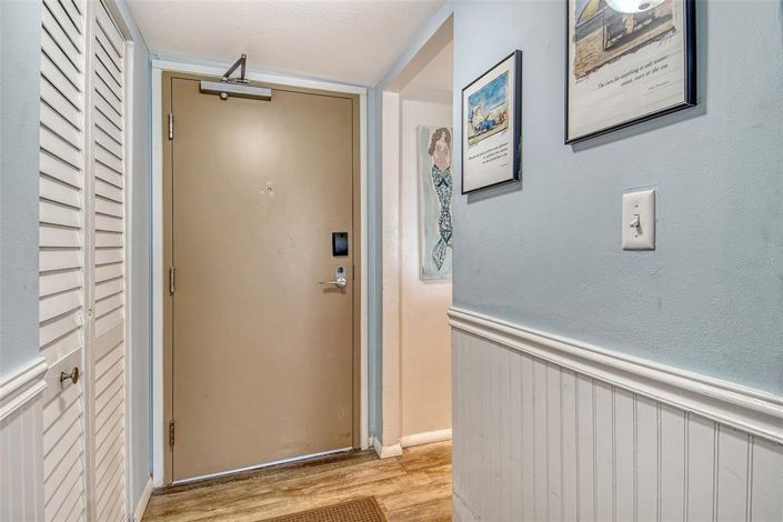 Image No.9-Propriété de 2 chambres à vendre à Sarasota