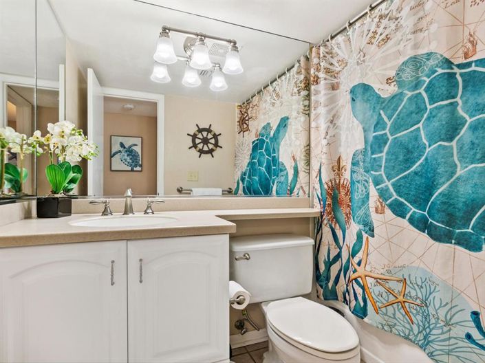 Image No.28-2 Bed Property for sale