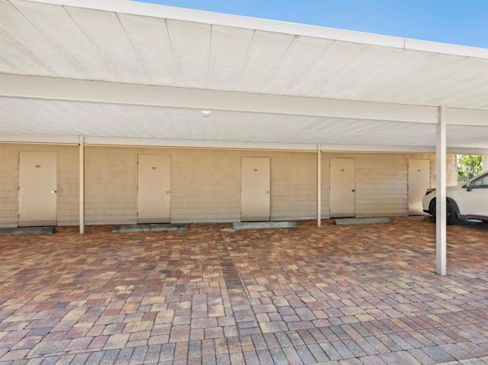 Image No.33-2 Bed Property for sale