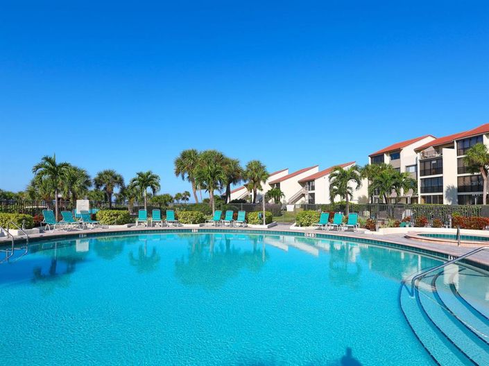 Image No.38-2 Bed Property for sale