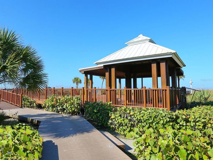 Image No.43-2 Bed Property for sale