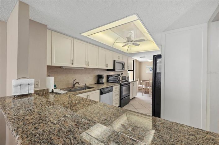 Image No.5-Propriété de 2 chambres à vendre à Sarasota