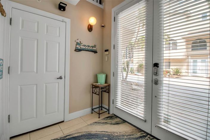 Image No.11-3 Bed Property for sale