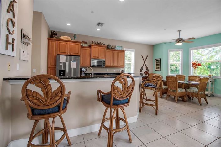 Image No.19-3 Bed Property for sale