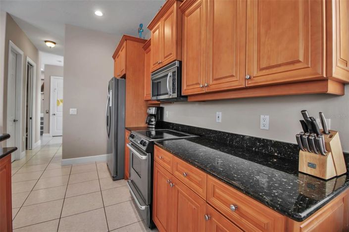 Image No.20-3 Bed Property for sale