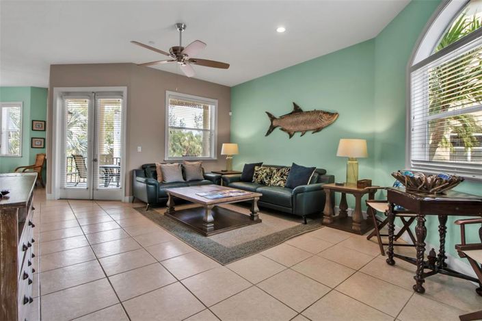 Image No.25-3 Bed Property for sale