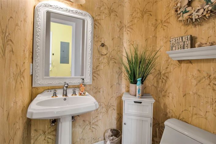 Image No.30-3 Bed Property for sale