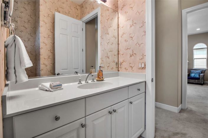 Image No.48-3 Bed Property for sale