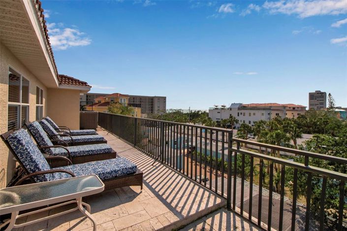 Image No.57-3 Bed Property for sale