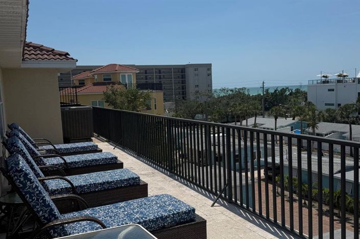 Image No.58-3 Bed Property for sale