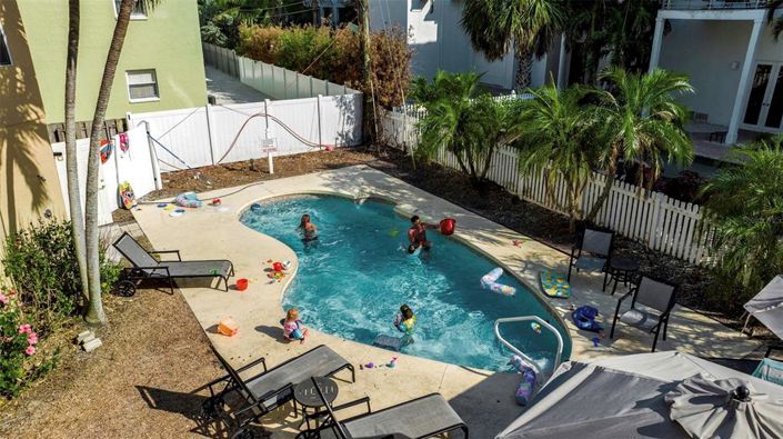 Image No.61-3 Bed Property for sale