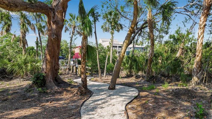 Image No.63-3 Bed Property for sale