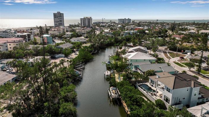 Image No.64-3 Bed Property for sale