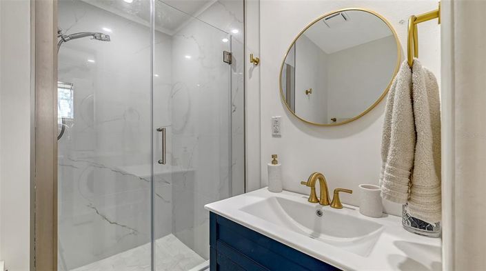 Image No.22-3 Bed Property for sale