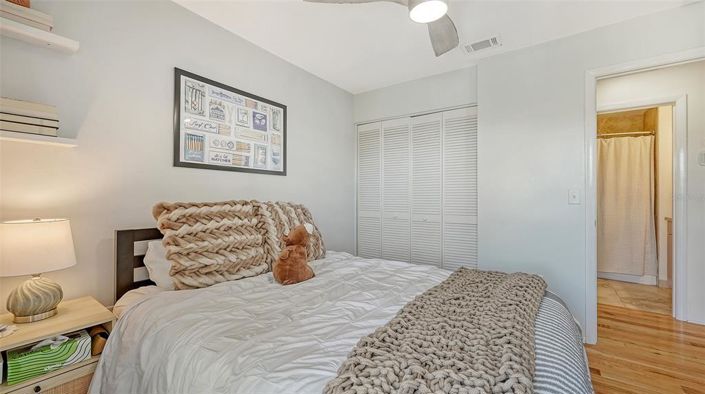 Image No.36-3 Bed Property for sale