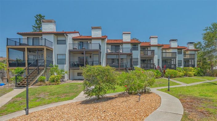 Image No.39-3 Bed Property for sale