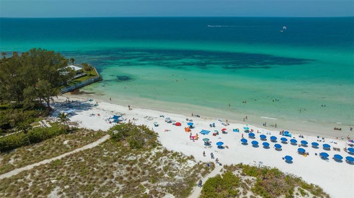 Image No.41-3 Bed Property for sale