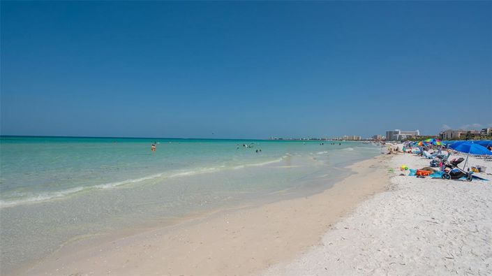 Image No.47-3 Bed Property for sale