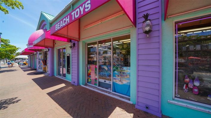 Image No.57-3 Bed Property for sale