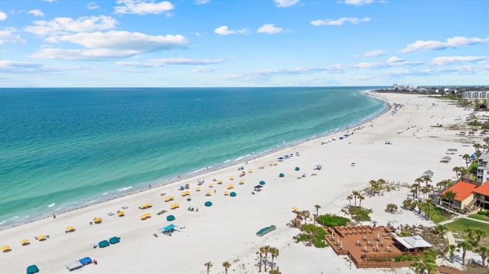 Image No.13-2 Bed Property for sale