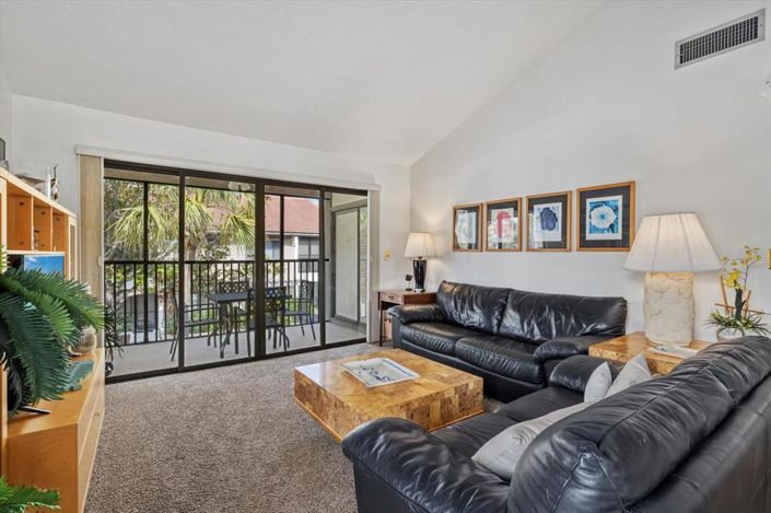 Image No.17-2 Bed Property for sale