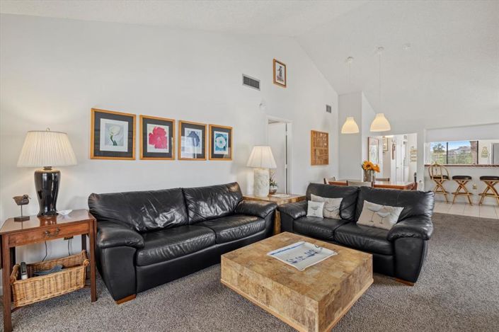 Image No.18-2 Bed Property for sale