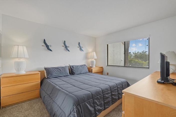 Image No.23-2 Bed Property for sale