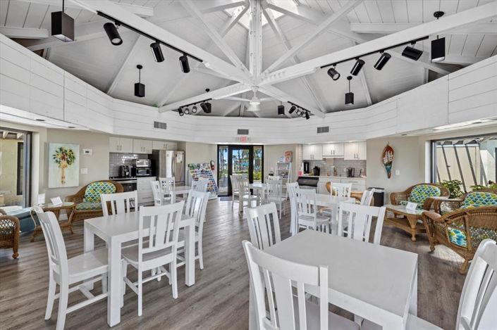 Image No.35-2 Bed Property for sale