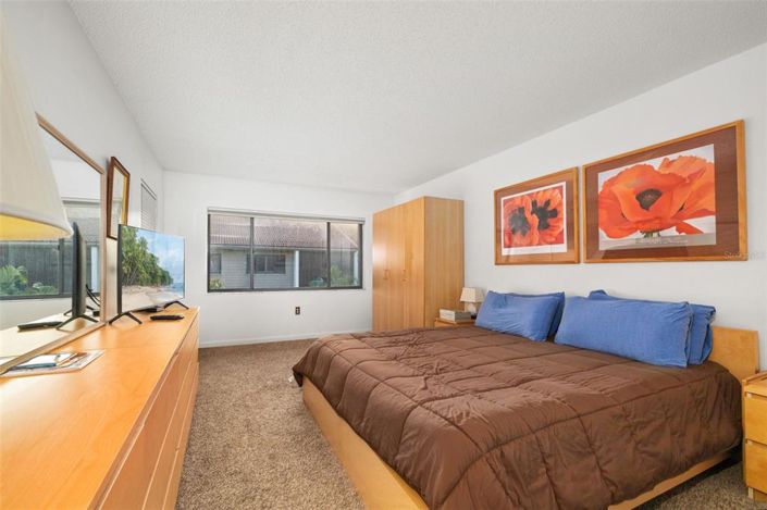 Image No.6-2 Bed Property for sale