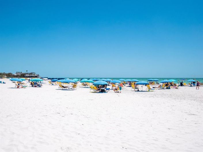 Image No.39-3 Bed Property for sale