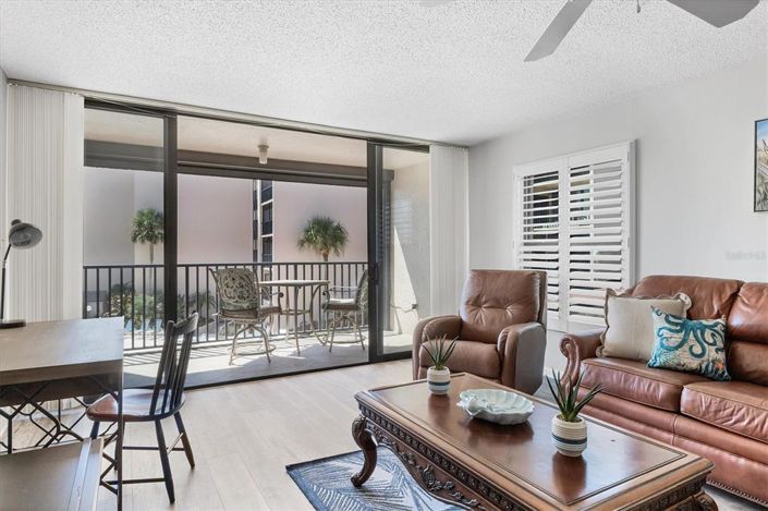 Image No.12-2 Bed Property for sale