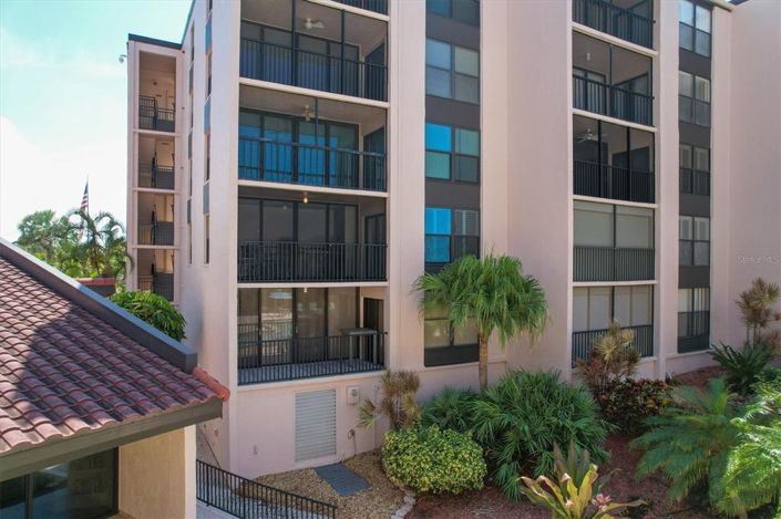 Image No.56-2 Bed Property for sale