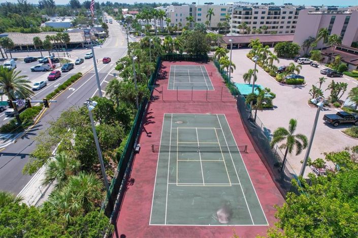 Image No.58-2 Bed Property for sale