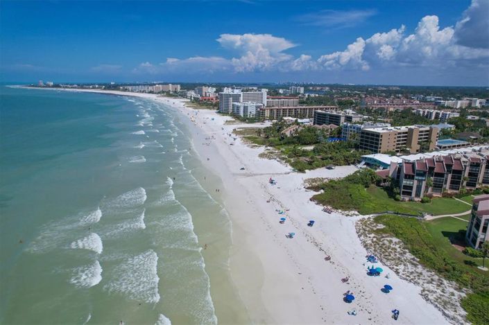 Image No.62-2 Bed Property for sale