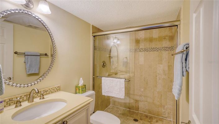 Image No.29-2 Bed Property for sale