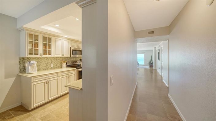 Image No.6-2 Bed Property for sale