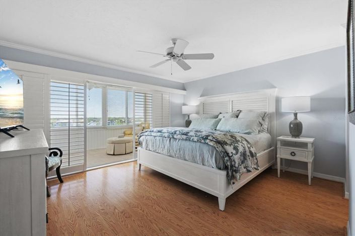 Image No.22-2 Bed Property for sale